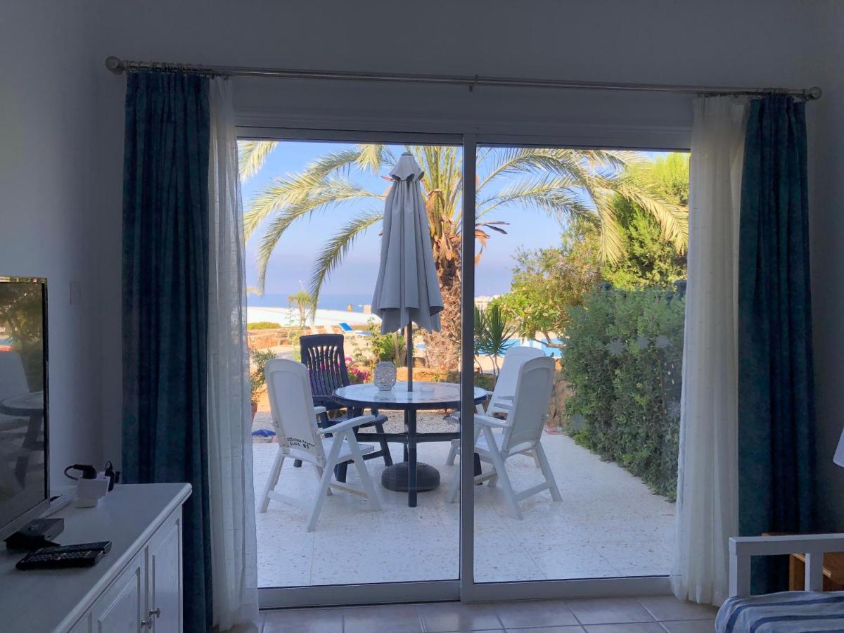Kings Palace - Fabulous Pool-Side 2 Bed Apartment Paphos Ngoại thất bức ảnh